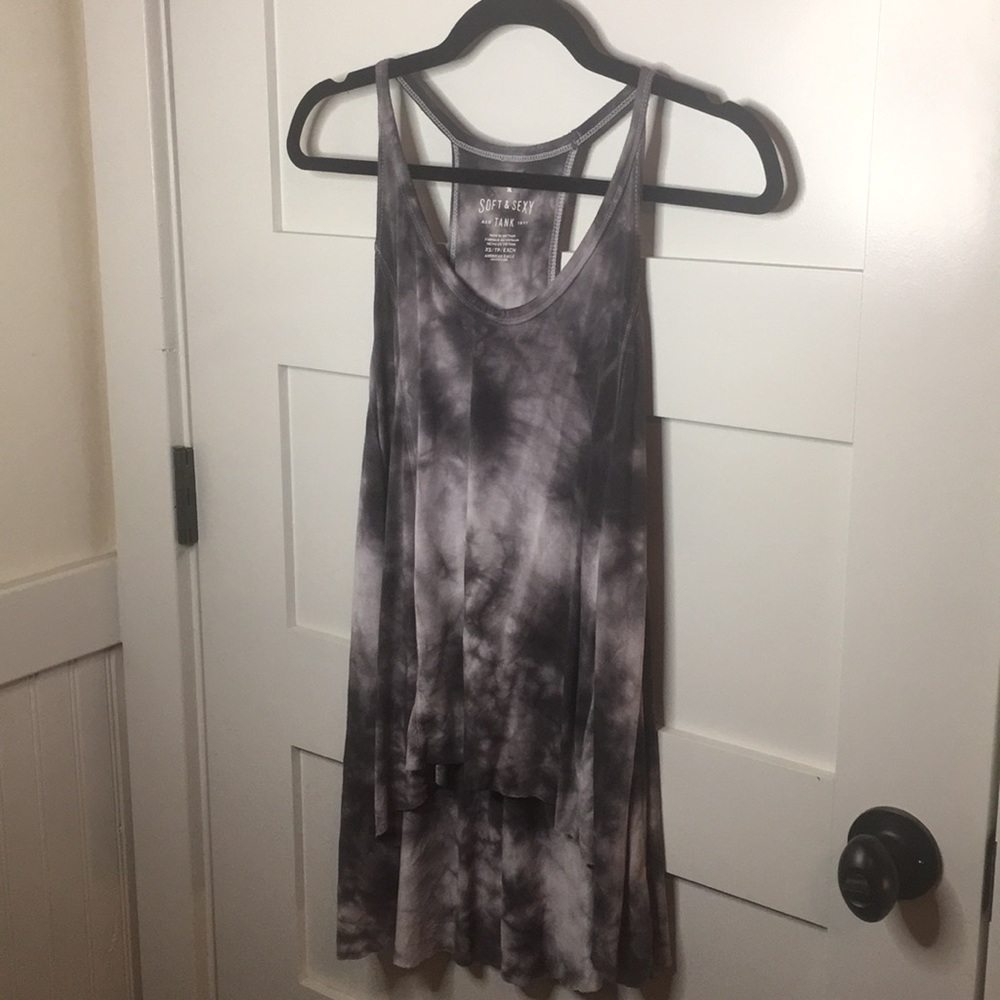 AE Soft & Sexy gray tie dye flowy tank top